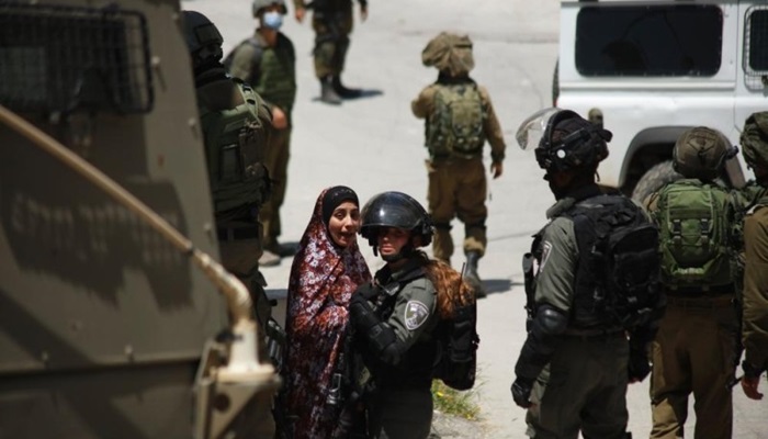 بينهم سيدة.. قوات الاحتلال تشن حملة اعتقالات في الضفة 
