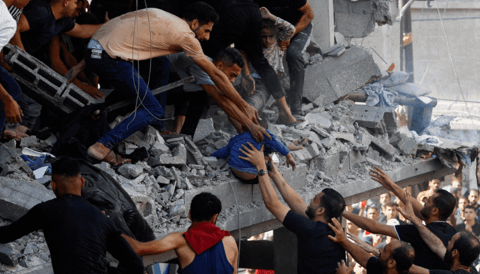 ارتفاع حصيلة الشهداء في قطاع غزة إلى 33,729 والإصابات إلى 76,371 منذ بدء العدوان

