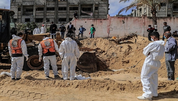 مصر تطالب بتحقيق دولي بالمجازر والمقابر الجماعية في قطاع غزة
