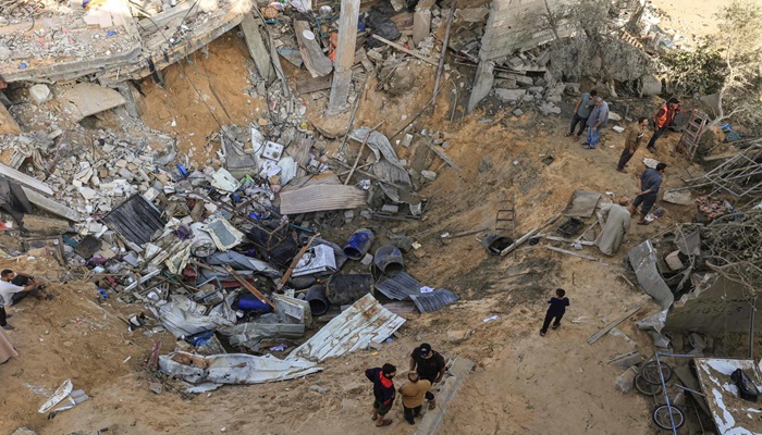 الاحتلال يواصل قصفه العنيف على قطاع غزة