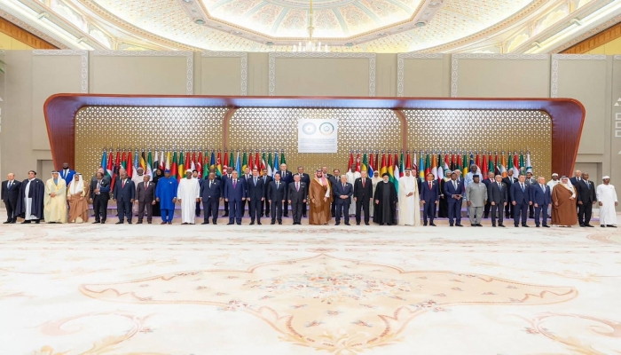 بيان قمة الرياض يدعو