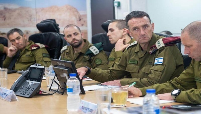 استطلاع: ثقة الإسرائيليين بالجيش بالحضيض و70% يؤيدون استقالة هليفي

