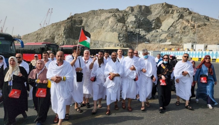 انطلاق القافلة الأولى
