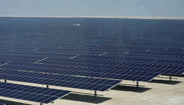 قطر للطاقة تبني محطة طاقة شمسية جديدة لمضاعفة الإنتاج بحلول 2030
