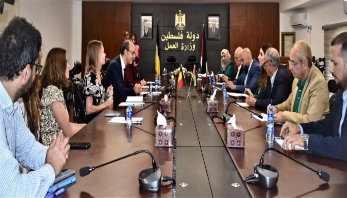 وزارة العمل ووكالة