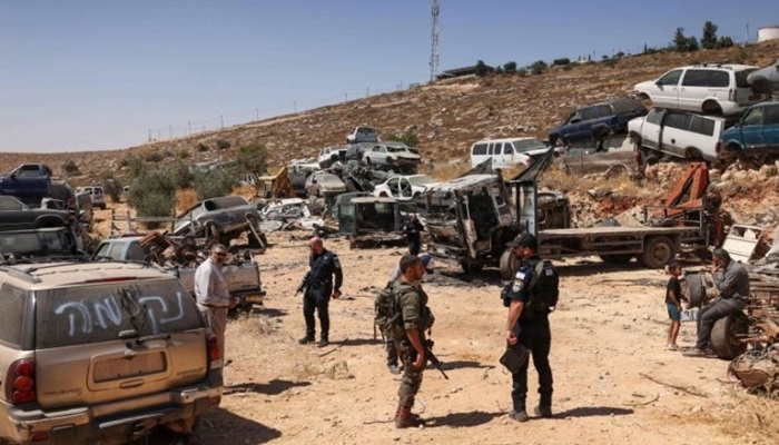مستوطنون مسلحون يعتدون على رعاة فلسطينيين في شمال الضفة
