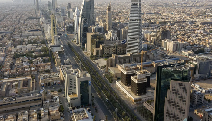 السعودية تبيع سندات