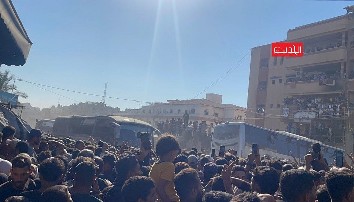 إعلام الأسرى: قوافل المحرَّرين تهلُّ إلى الحرية في مشهدٍ تاريخي