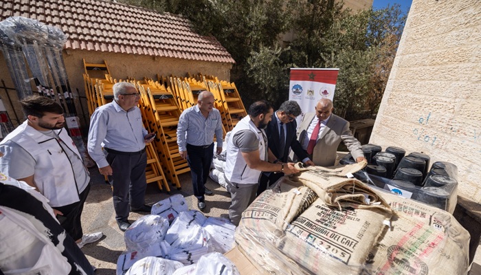 القدس: إطلاق حملة (عونة) لقطاف الزيتون
