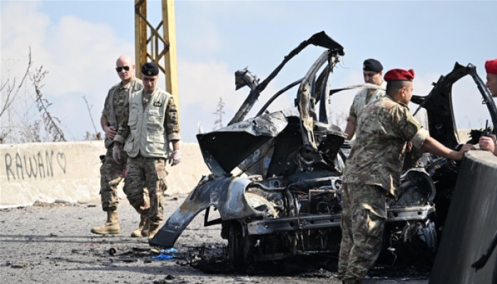 ثلاثة شهداء في غارة