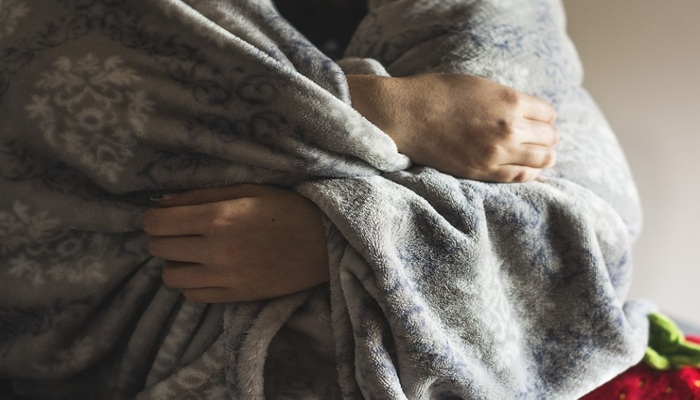 10 أسباب للشعور الدائم بالبرد