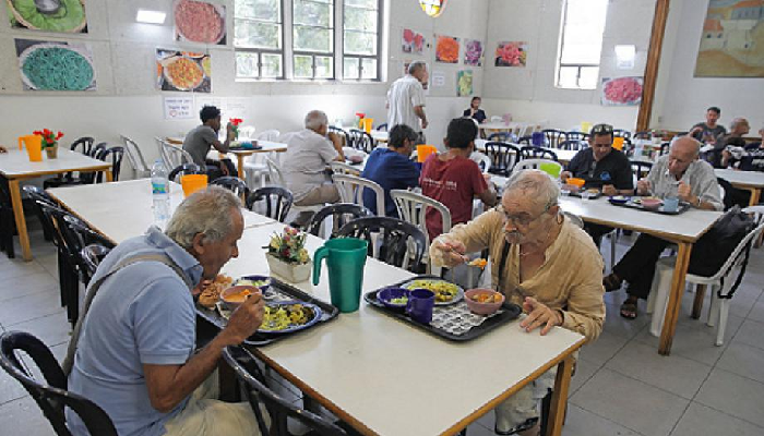 تقرير: 58% من فلسطيني