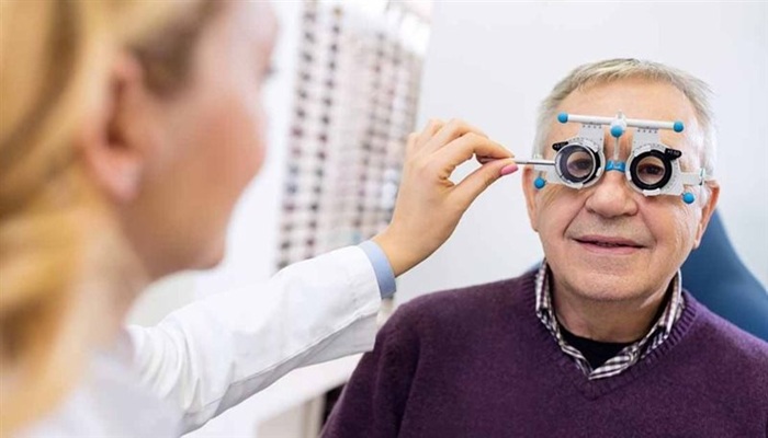نهج وقائي لإبطاء فقدان البصر المرتبط بالعمر