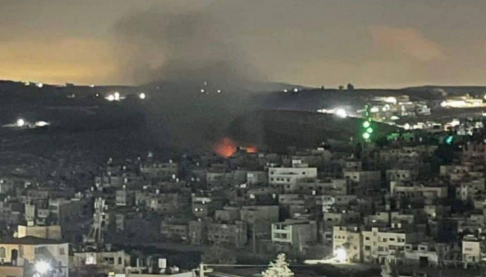 قوات الاحتلال تحرق