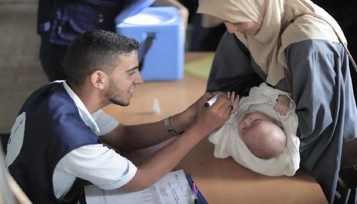 الأونروا: طفل من كل