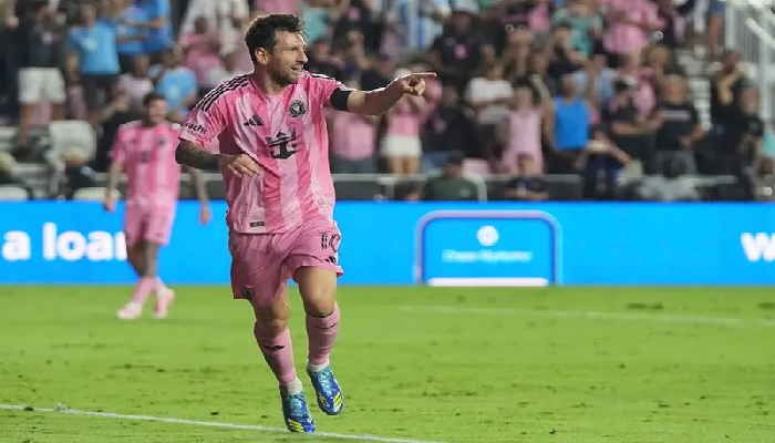 ميسي ينهي عقدة إنتر