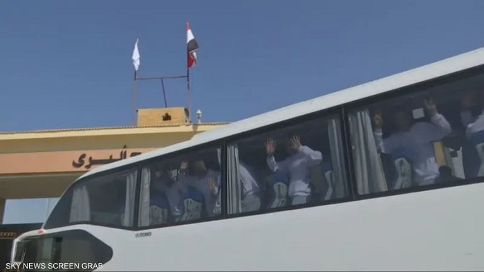 الاحتلال يكشف مسارات إبعاد الأسرى الفلسطينيين
