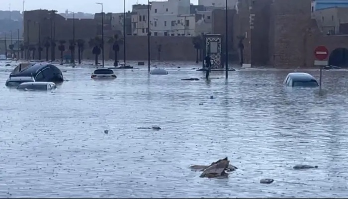 مصرع 21 شخصا في فيضانات