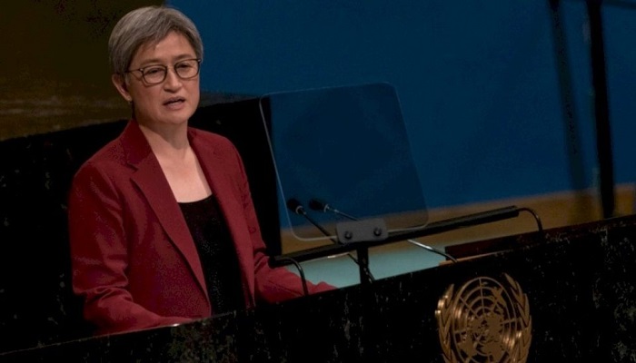 أستراليا تفرض عقوبات