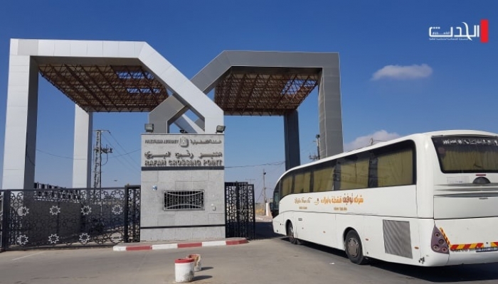 مصر: اتصالات مع الجانب