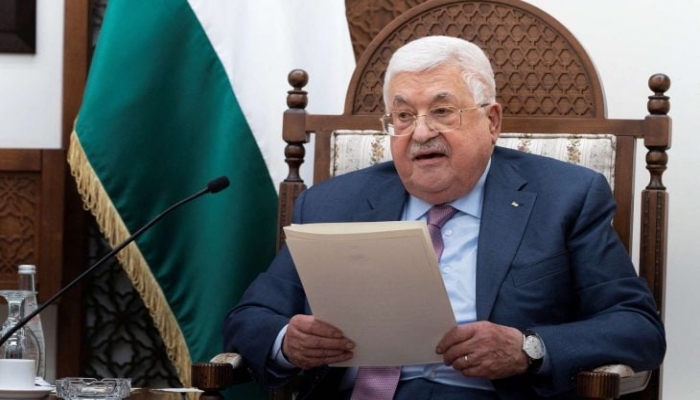 الرئيس عباس يجري