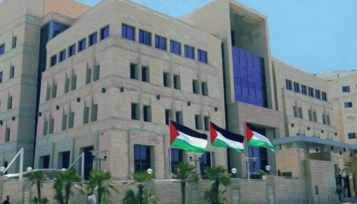 محافظ سلطة النقد يبحث مع اتحاد الصناعات سبل دعم القطاع الصناعي
