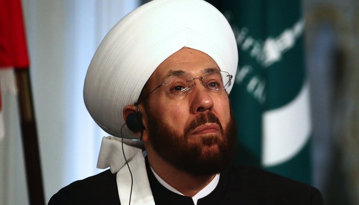  اعتقال مفتي سوريا السابق أحمد حسون في مطار دمشق 