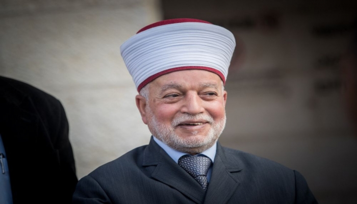 المفتي: غدا الأحد أول أيام عيد الفطر