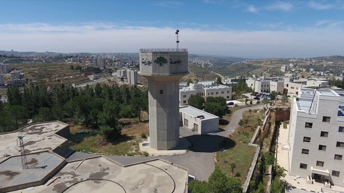 ضغوط ترامب تدفع جامعة