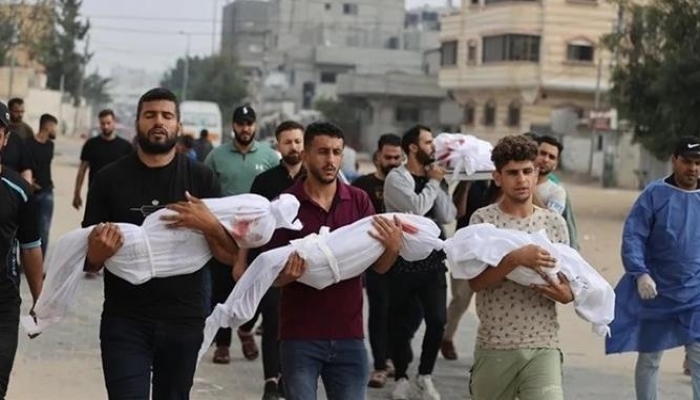 490 طفلًا قتلهم جيش الاحتلال في غزة خلال 20 يومًا