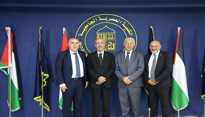 مؤسسة ياسر عرفات تبحث مع الكلية العصرية الجامعية التعاون المشترك

