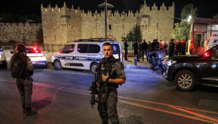 إصابة شرطي اسرائيلي في عملية طعن في القدس