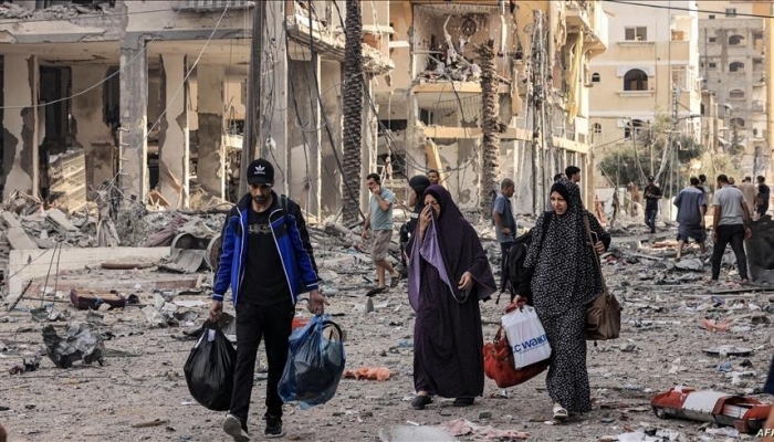 الاحتلال يهجر 300 ألف فلسطيني شمال غزة خلال 48 ساعة

