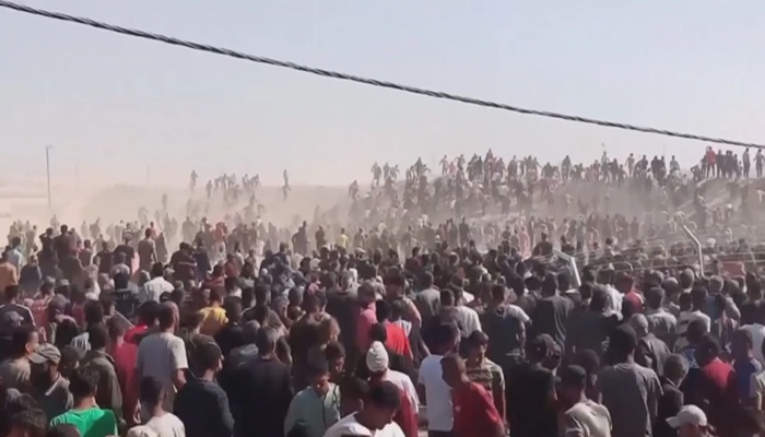 دوجاريك: تدافع الحشود
