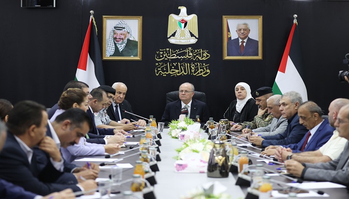 بحضور رئيس الوزراء: المجلس الأعلى للدفاع المدني يعقد جلسة لمناقشة التحديات الراهنة
