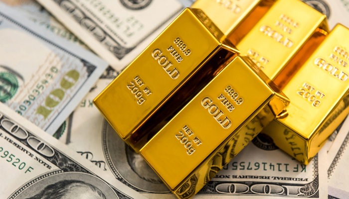 الذهب يتراجع ويتجه نحو تكبد خسائر أسبوعية
