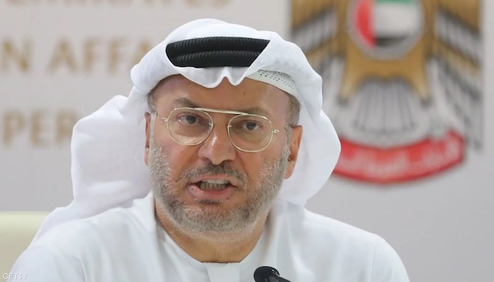 قرقاش: دعوة سموتريتش لتمويل الحرب على إيران 