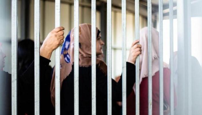 نادي الأسير: ارتفاع عدد الأسيرات في سجون الاحتلال إلى 47

