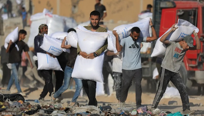 تقرير: الاحتلال يوقف إدخال المساعدات لغزة انتظارا لخطة الجيش
