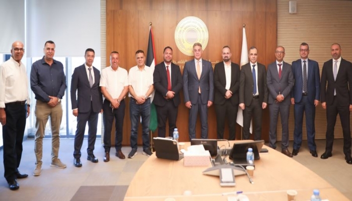 محافظ سلطة النقد واتحاد المطورين العقاريين يبحثان سبل تعزيز التعاون المصرفي وتطوير التمويل العقاري