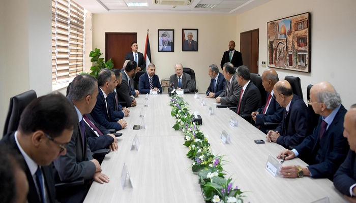 مصطفى: كيف يقبل العالم بموت أبناء شعبنا من الجوع وهذا الوضع غير مقبول إنسانيا ولا سياسيا ولا أخلاقيا
