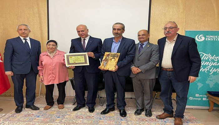 الثقافة واتحاد المؤرخين العرب يكرمون المؤرخين الفلسطيين
