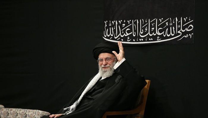 خامنئي في أول ظهور