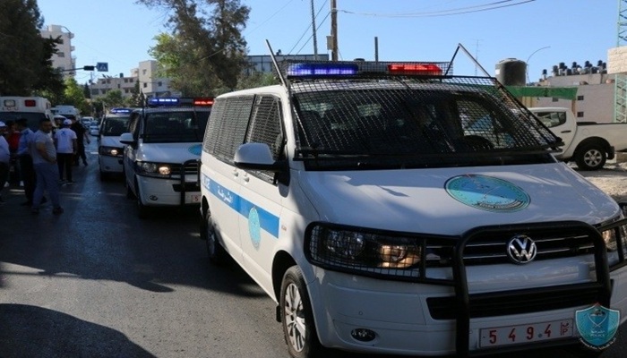 النيابة والشرطة تباشر إجراءاتهما القانونية في واقعة مقتل شابة في مدينة يطا
