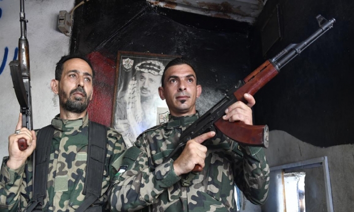 لبنان يشهد تسليمًا