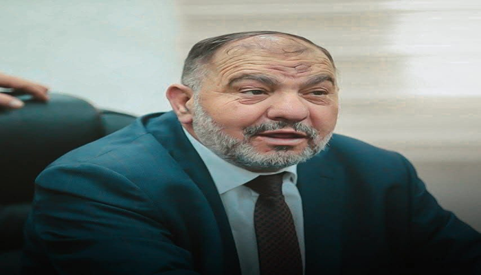 الاحتلال يصدر أمر اعتقال إداريّ بحق رئيس بلدية الخليل تيسير ابو سنينة