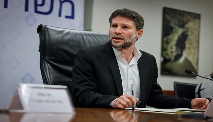 سيدفع الفلسطينيون حوالي ضعف التكلفة على الكهرباء: إجراء جديد من سموتريتش