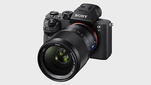 سوني تفوز بجائزة “أفضل كاميرا في العام” خلال جيتكس 2015
