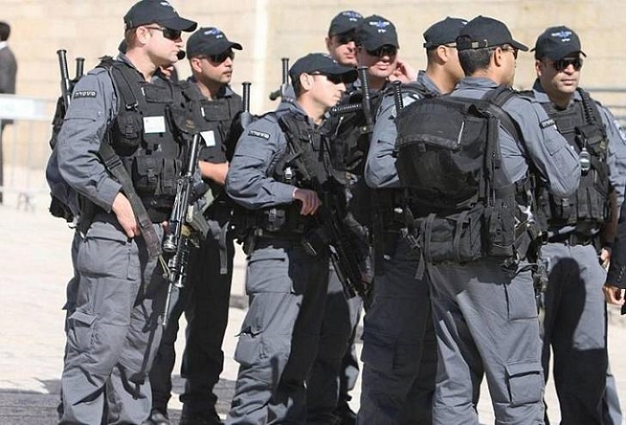 الشرطة الإسرائيلية تعتقل أفراد 