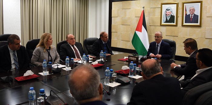 مجلس الوزراء يستنكر التصعيد الإسرائيلي ضد القطاع ويطالب المجتمع الدولي بالتدخل
